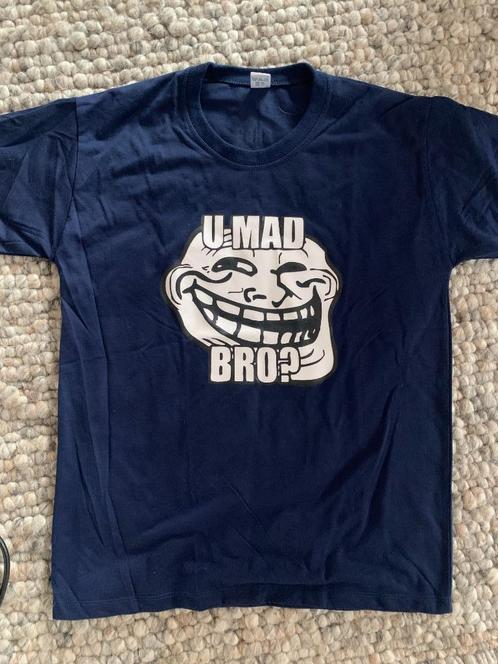 Opruiming in onze kasten .... shirt U MAD BRO maat M / L, Kleding | Heren, T-shirts, Nieuw, Maat 46 (S) of kleiner, Verzenden