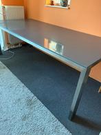 Granieten (design) tafel met stalen onderstel, Huis en Inrichting, Tafels | Eettafels, Ophalen, Overige materialen, 100 tot 150 cm