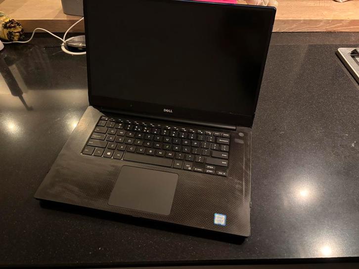 Dell XPS 9560 Core i7 7700HQ - 12GB DDR4 - Nvidia 1050 4GB, Computers en Software, Windows Laptops, Gebruikt, 15 inch, SSD, 2 tot 3 Ghz