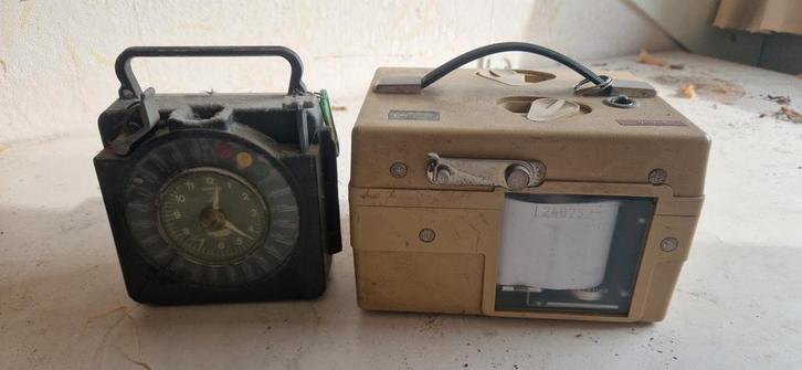 Oude duiven klokken en elektronisch kloksysteem., Dieren en Toebehoren, Vogels | Duiven