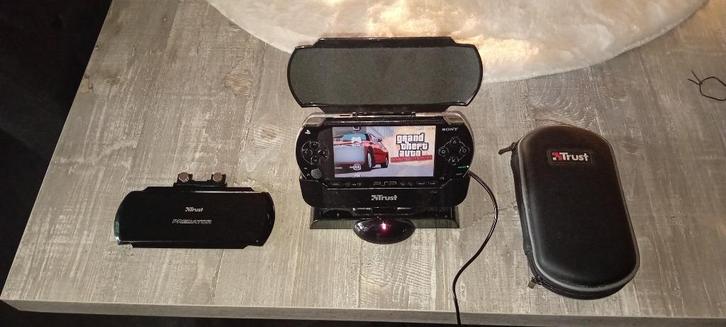 Sony psp met spel, Spelcomputers en Games, Spelcomputers | Sony PSP, PSP, Zwart, Met games, Ophalen of Verzenden