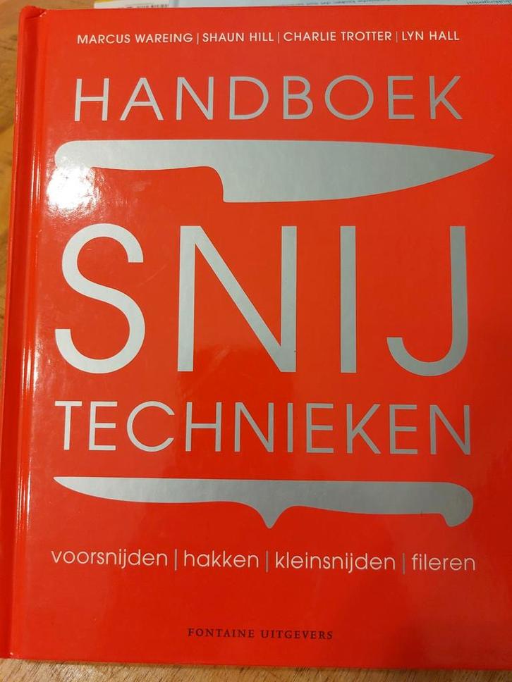 Handboek snijtechnieken, Boeken, Kookboeken, Zo goed als nieuw, Ophalen of Verzenden