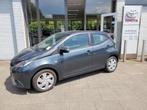 Toyota Aygo 1.0 VVT-i x-play | Parkeercamera | Airco |, Auto's, Voorwielaandrijving, 12 maanden, Stof, Gebruikt