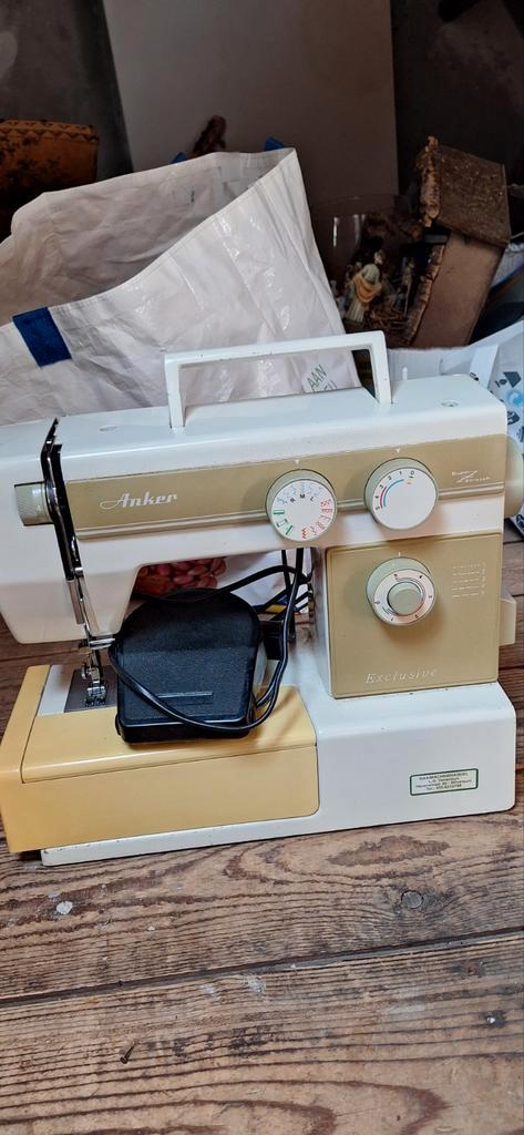 Vintage Anker Exclusive Naaimachine, Antiek en Kunst, Antiek | Naaimachines, Ophalen of Verzenden