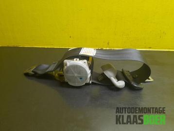 Veiligheidsgordel rechts-achter van een Subaru Justy beschikbaar voor biedingen