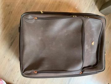 Vintage Jump Paris Reiskoffer – Echt Leer | Groot Formaat me beschikbaar voor biedingen