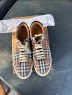 Burberry Schoenen - Nieuwstaat!, Kleding | Heren, Schoenen, Bruin, Ophalen of Verzenden, Sneakers of Gympen, Zo goed als nieuw