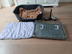 Hondenmand, bench, drink en eet bakje, kussens, Dieren en Toebehoren, Hondenmanden, Ophalen, Gebruikt, Overige