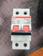 ABB Hoofdschakelaar HAF 0903-042 - 40A 230V, Doe-het-zelf en Verbouw, Elektra en Kabels, Ophalen of Verzenden, Schakelaar