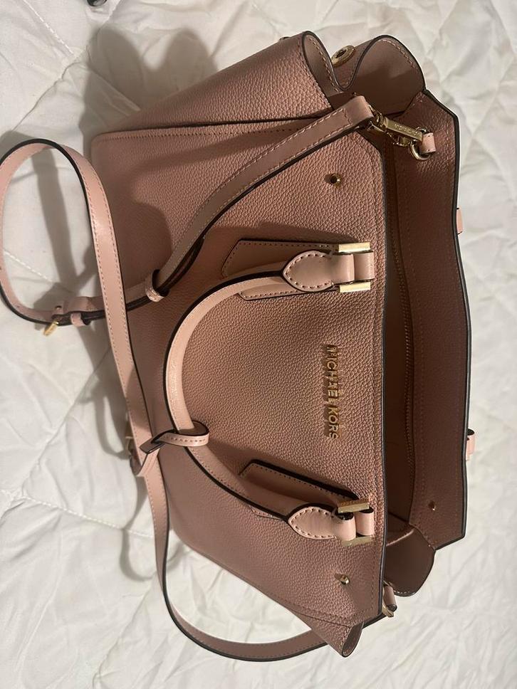 Michael Kors Handtas - Roze - Goede Staat, Sieraden, Tassen en Uiterlijk, Tassen | Damestassen, Gebruikt, Handtas, Roze, Ophalen of Verzenden