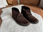 Clarks Desert bt dark brown suede mt 41,5, Ophalen of Verzenden, Zo goed als nieuw, Bruin, Veterschoenen