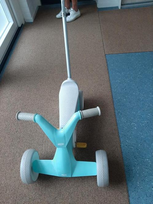 Berg Loopfiets Mint Groen met losse duwstang, kan er ook af!, Kinderen en Baby's, Speelgoed | Buiten | Voertuigen en Loopfietsen