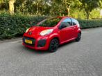 Citroën C1 1.0 3-DRS 2014 Rood, Auto's, Citroën, Voorwielaandrijving, Euro 5, Stof, Zwart