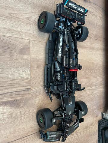 F1 Mercedes no LEGO beschikbaar voor biedingen