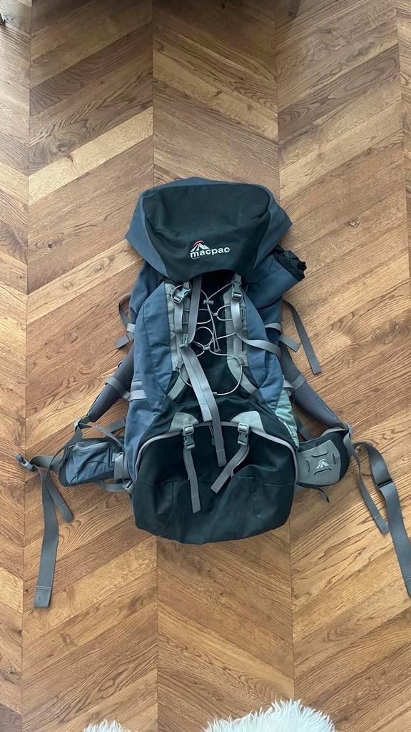 Macpac Cascade 65 Rugzak - Meerdaagse Tochten, Sport en Fitness, Bergsport en Wandelen, Gebruikt, Rugzak, Ophalen of Verzenden