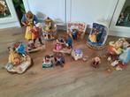 Disney traditions Belle en het Beest en Snowglobe, Ophalen of Verzenden, Assepoester of Belle, Zo goed als nieuw, Beeldje of Figuurtje