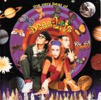 DEEE-LITE THE VERY BEST OF greatest hits + GROOVE IS IN THE, Ophalen of Verzenden, 1980 tot 2000, Zo goed als nieuw
