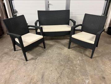 14 stuks Complete horeca Tuinsets nieuw met kussens beschikbaar voor biedingen