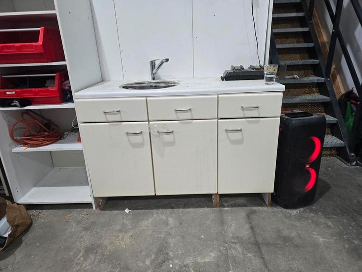 Gratis Keukenblok, Huis en Inrichting, Keuken | Keukenelementen, Gebruikt, Minder dan 100 cm, 50 tot 100 cm, 25 tot 50 cm, Wit