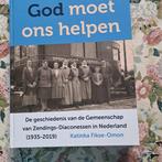 "God moet ons helpen"  Katinka Fikse-Omon.Nieuwstaat!, Ophalen of Verzenden, Zo goed als nieuw, Katinka Fikse-Omon