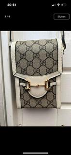 Gucci Schoudertasje, Sieraden, Tassen en Uiterlijk, Tassen | Schoudertassen, Overige merken, Beige, Nieuw, Ophalen of Verzenden