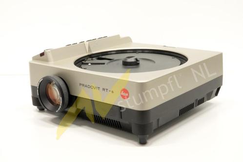 Leica RT-s diaprojector, Audio, Tv en Foto, Diaprojectors, Zo goed als nieuw, Ophalen