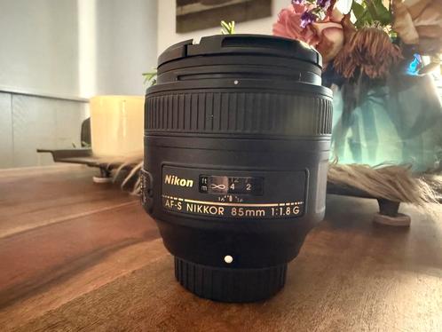 Nikon AF-S 85mm f/1.8 G, Audio, Tv en Foto, Fotografie | Lenzen en Objectieven, Zo goed als nieuw, Ophalen of Verzenden