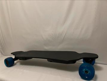 Elektrisch longboard beschikbaar voor biedingen