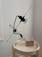 Travertine tafellamp – Fratelli Mannelli – zwart – jaren 70, Ophalen, Kunststof, 50 tot 75 cm, Zo goed als nieuw