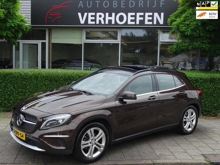 Mercedes-Benz GLA-klasse 200 Edition 1 - PANORAMADAK - AUTOM, Auto's, Mercedes-Benz, Bedrijf, Te koop, GLA, ABS, Airbags, Airconditioning