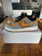 Nike Air Force 1 ID By You - Maat 42.5, Kleding | Heren, Schoenen, Ophalen of Verzenden, Gedragen, Sneakers of Gympen