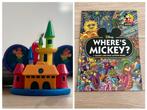 Disney rainbow pride castle Mickey ear hat ornament & boek, Ophalen, Mickey Mouse, Nieuw, Beeldje of Figuurtje