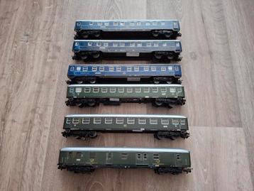 Marklïn HO passagiers wagons DB  beschikbaar voor biedingen