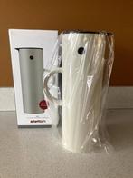Stelton EM77 Thermoskan 1L Sand - Nieuw in doos!, Huis en Inrichting, Ophalen of Verzenden, Nieuw