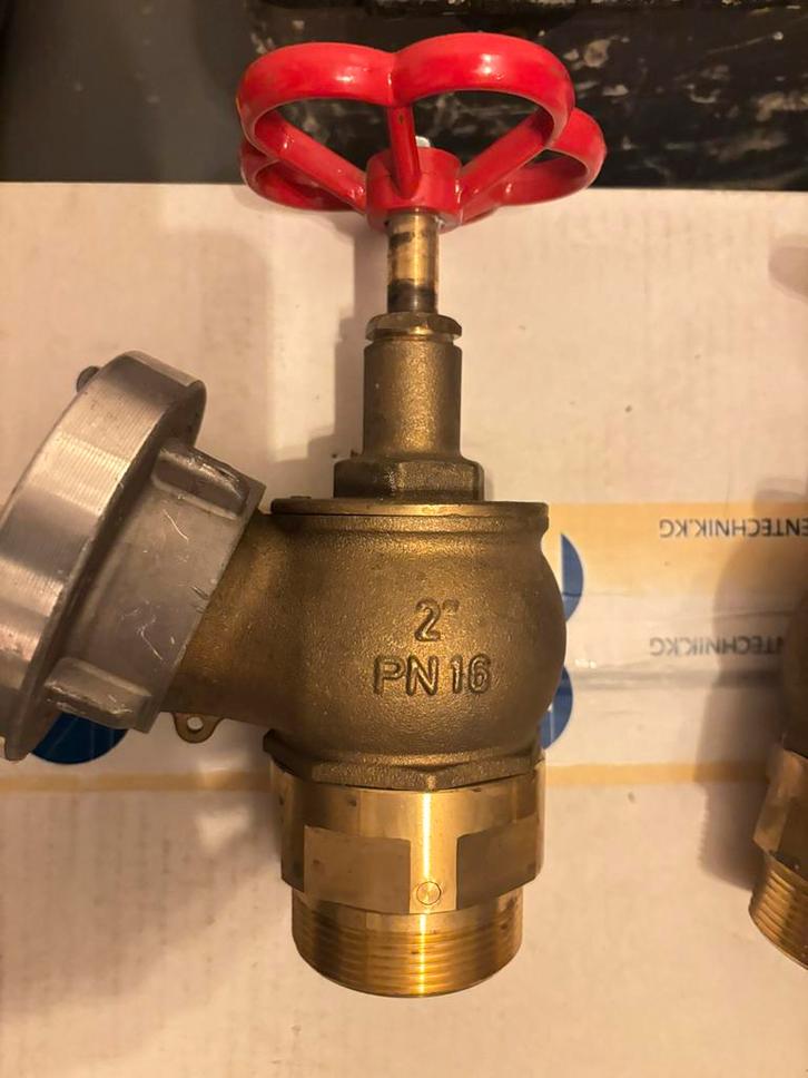 Brandweerkraan 2”, Doe-het-zelf en Verbouw, Buizen en Afvoer, Zo goed als nieuw, Zink, Minder dan 2 meter, 80 mm of meer, Ophalen of Verzenden