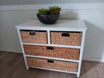 Kastje met manden, wit, Ophalen, 50 tot 100 cm, Zo goed als nieuw, 3 of 4 laden