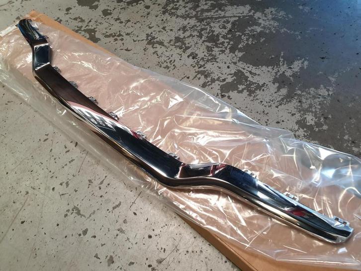 Nieuwe bumper chroom sierlijst W166 GLE A1668852374 [505], Auto-onderdelen, Carrosserie en Plaatwerk, Bumper, Mercedes-Benz, Achter