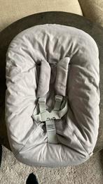 Stokke Tripp Trapp Newborn Set - Lichtgrijs, Kinderen en Baby's, Kinderstoelen, Ophalen, Zo goed als nieuw
