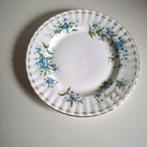 Royal albert flower of the month july forget me not, Antiek en Kunst, Antiek | Servies los, Ophalen of Verzenden