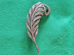 Zilveren broche met markasieten in de vorm van een veer, Ophalen of Verzenden, Zilver, Broche, Met edelsteen