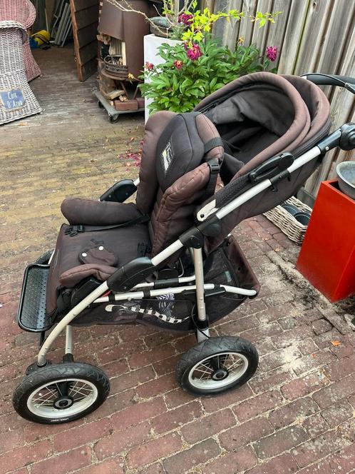 Quiny buggy met luchtbanden, Kinderen en Baby's, Buggy's, Overige merken, Regenhoes, Ophalen of Verzenden