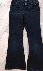 Mooie zwarte jeans met uitlopende pijpen maat 134, Ophalen of Verzenden, Gebruikt, Meisje, Broek