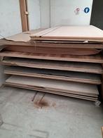 Geplastificeerd plaat matriaal ongeveer 80 stuks 2.80 bij207, Doe-het-zelf en Verbouw, Ophalen, Gebruikt, Hout, 20 tot 50 mm