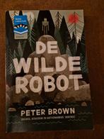 De Wilde Robot - Peter Brown, Ophalen of Verzenden, Zo goed als nieuw, Peter Brown, Fictie algemeen