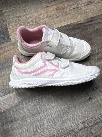 Gymschoenen maat 33 beschikbaar voor biedingen