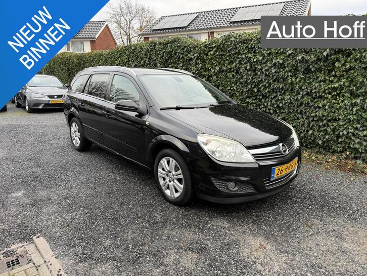 Opel Astra Wagon 1.6 Cosmo Automaat | Navi | Autom. Airco |, Auto's, Opel, Bedrijf, Te koop, Astra, Airbags, Airconditioning, Alarm