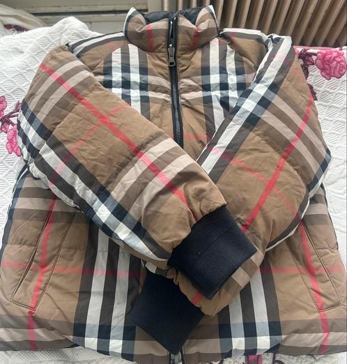 Burberry omkeerbare winterjas – maat L (origineel), Kleding | Dames, Jassen | Winter, Zo goed als nieuw, Maat 42/44 (L), Zwart