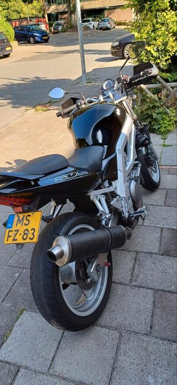 Suzuki sv650N beschikbaar voor biedingen