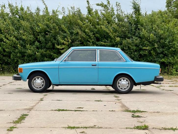 Volvo 142 De Luxe in super retro kleurstelling, handgeschake, Auto's, Volvo, Bedrijf, Te koop, Overige modellen, Benzine, Sedan