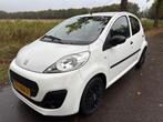 Peugeot 107 1.0 Access Accent Airco/NIEUWE APK/N.A.P/Boekjes, Voorwielaandrijving, Euro 5, Stof, Gebruikt